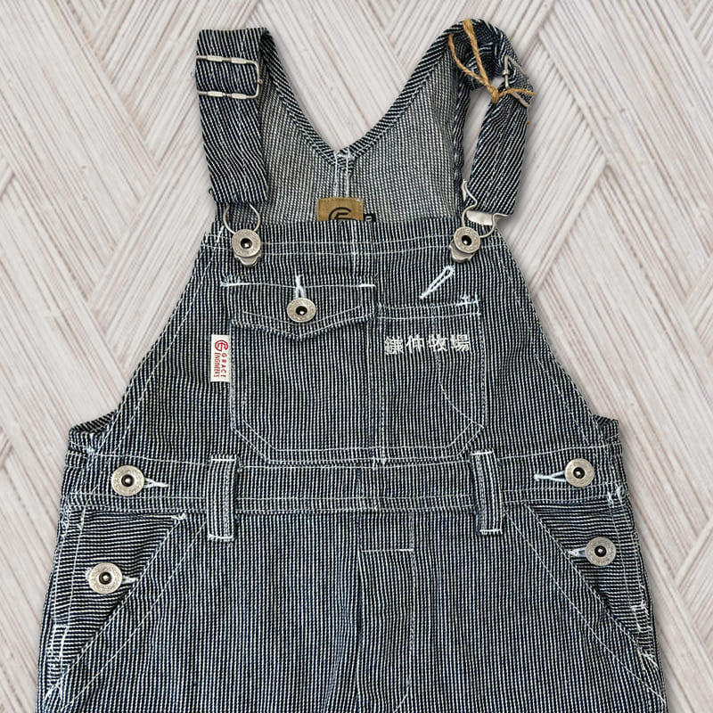 ネーム刺繍　実績　つなぎ